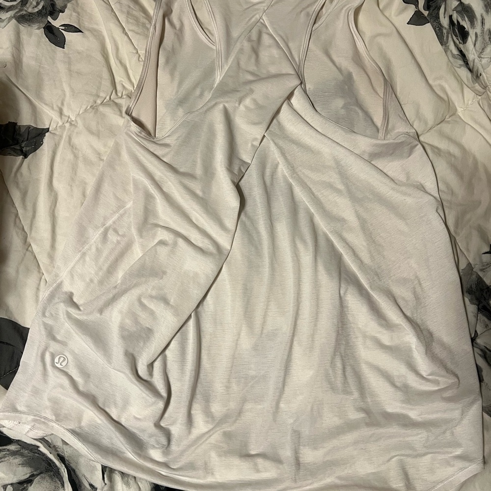 White lululemon Tank Top